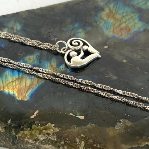 Sterling Silver 925 Mother & Child Scrollwork Heart Pendant Necklace 18" Chain - Picture 6 of 16